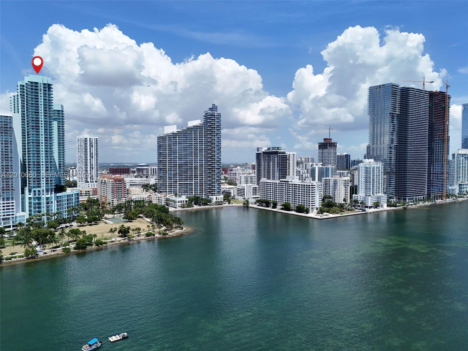 QUANTUM ON THE BAY CONDO - Residential