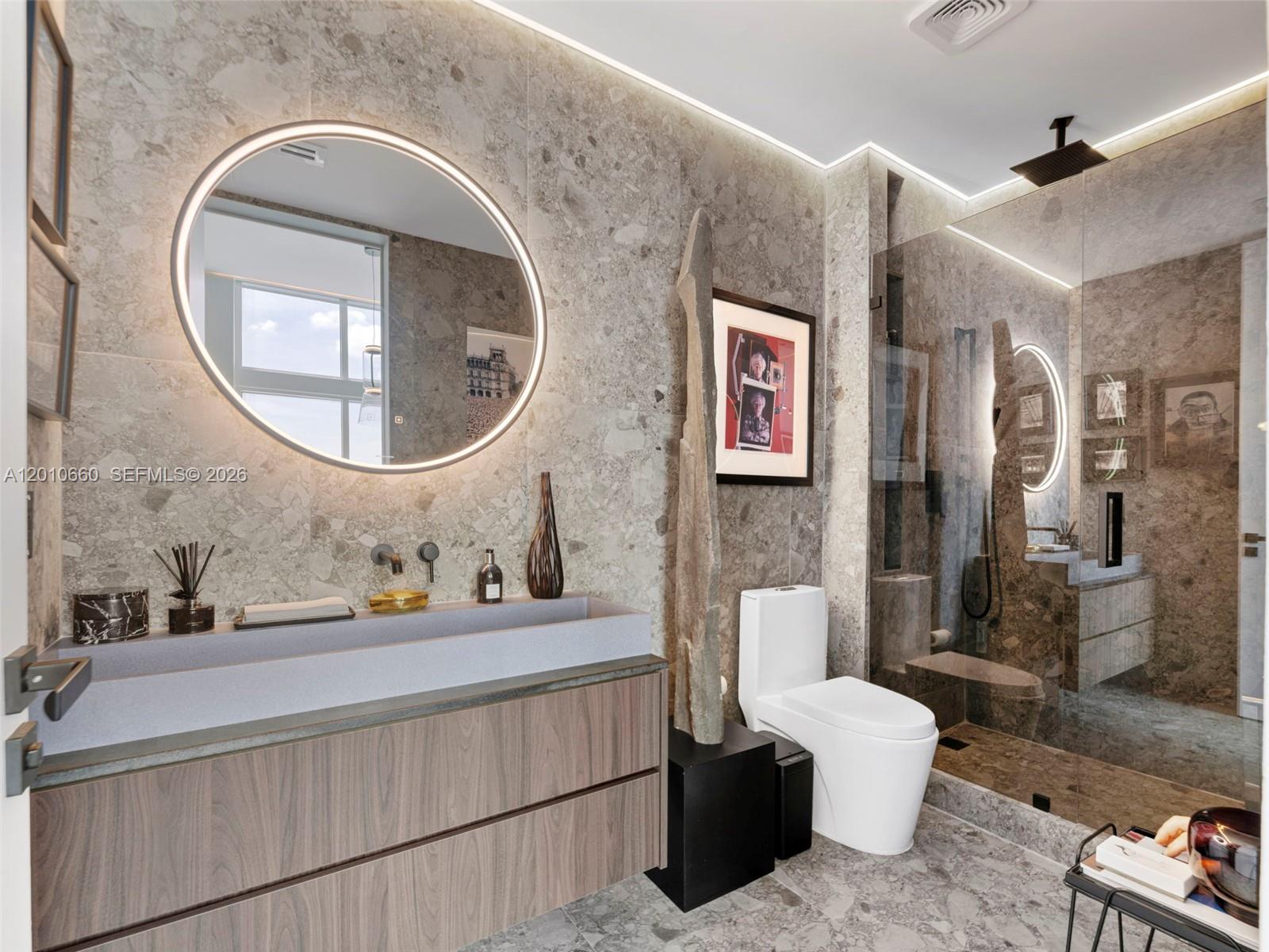 QUANTUM ON THE BAY CONDO - Residential