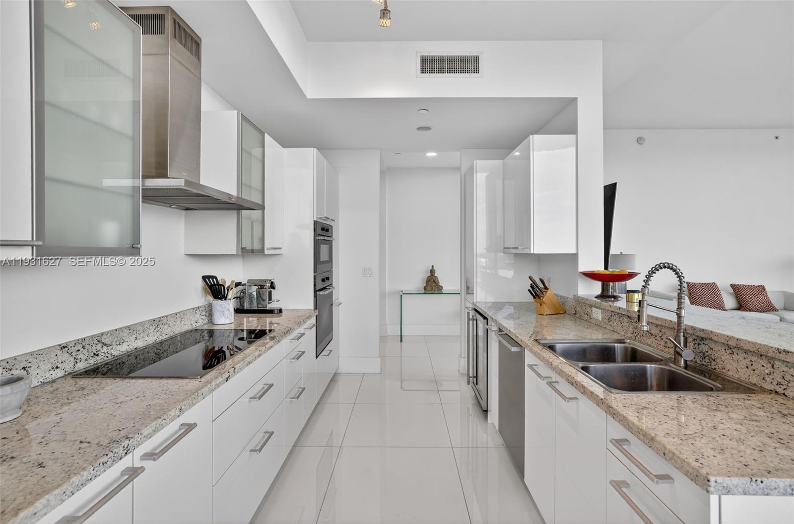 BELLINI AT WILLIAMS ISLAN - Residential