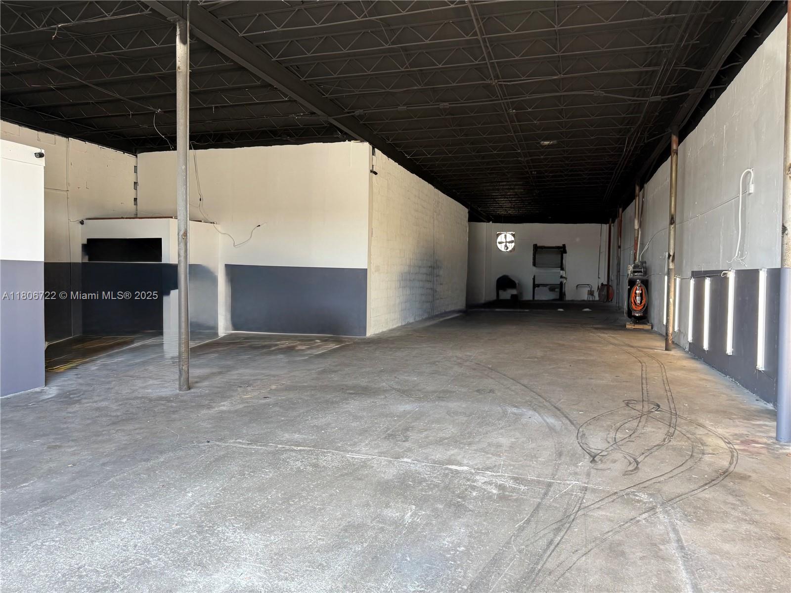 3771 NW 51st St 3771-B