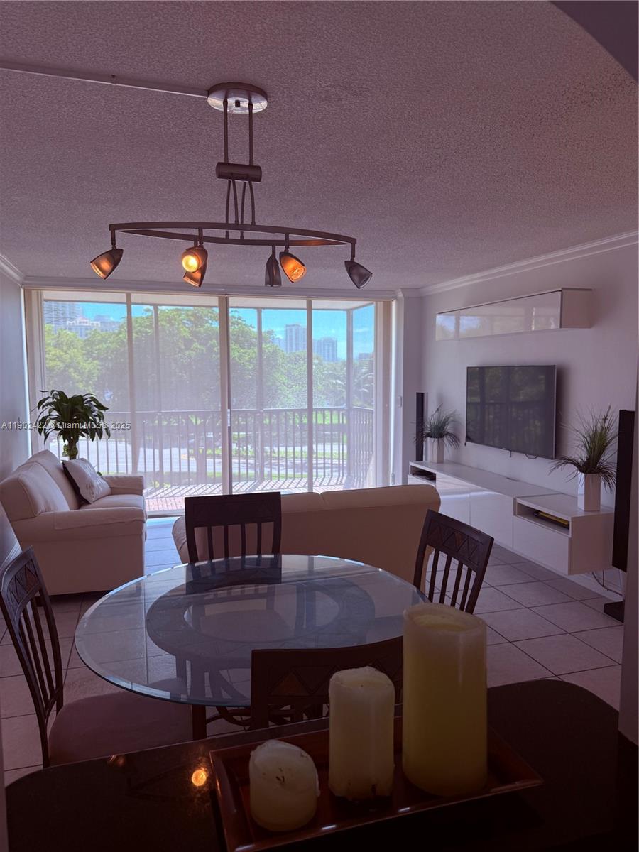 ENSENADA CONDO BLDG E-II - Residential Lease