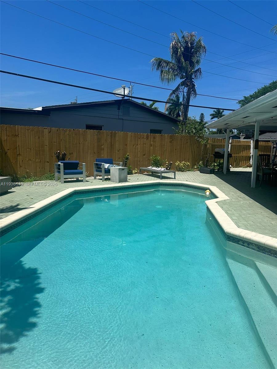 PLAYLAND ISLES - Residential