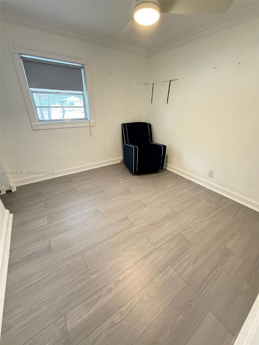 PLAYLAND ISLES - Residential