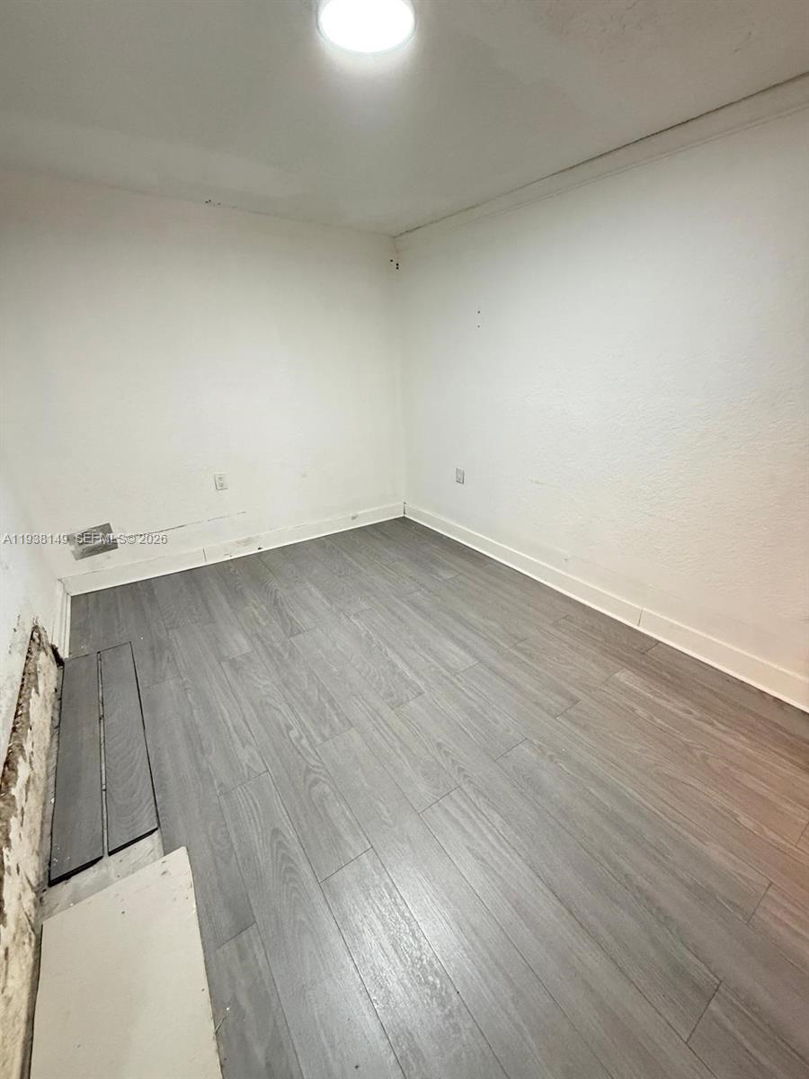 PLAYLAND ISLES - Residential