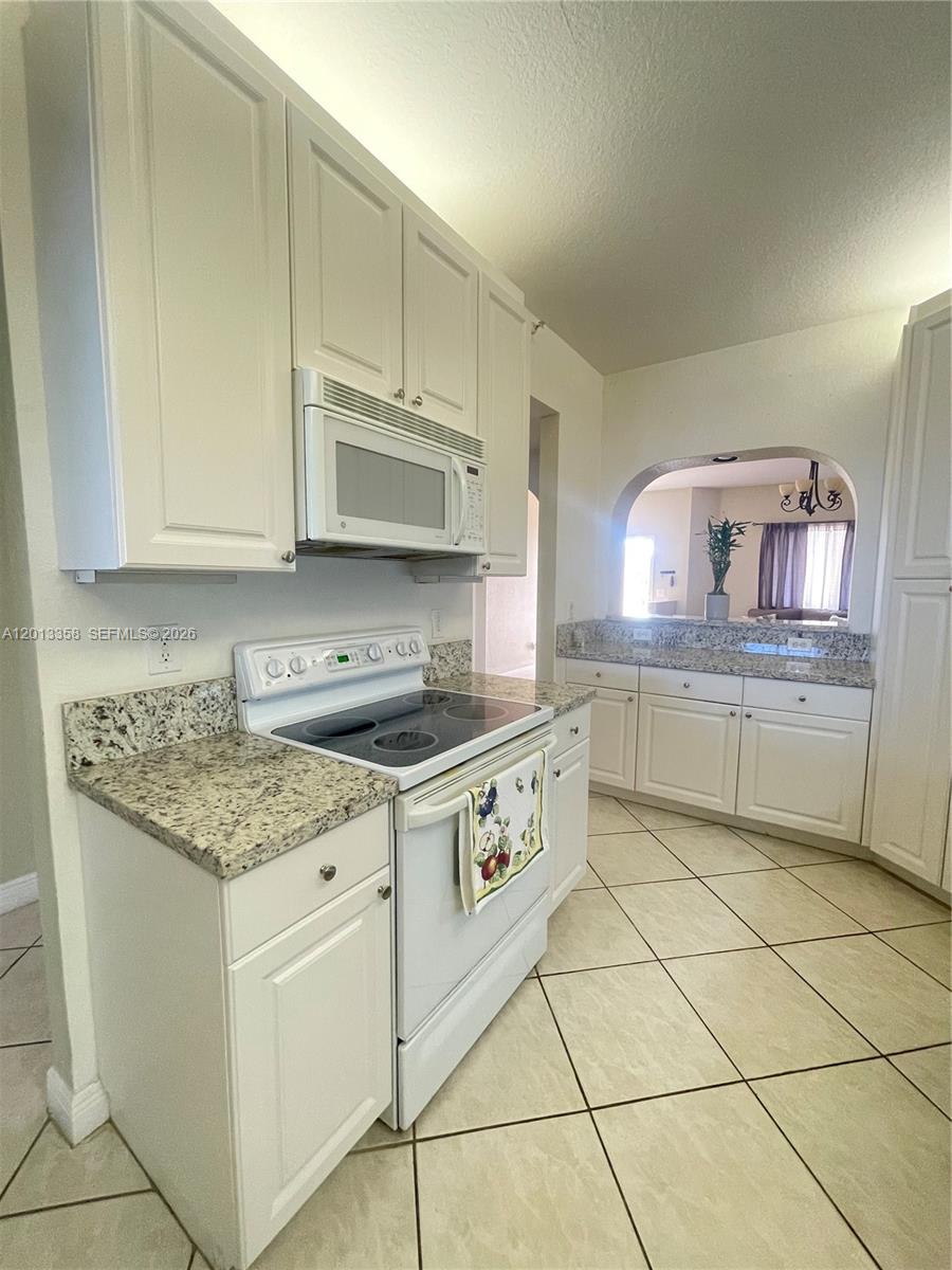 CAPTIVA CONDO D - Residential Lease