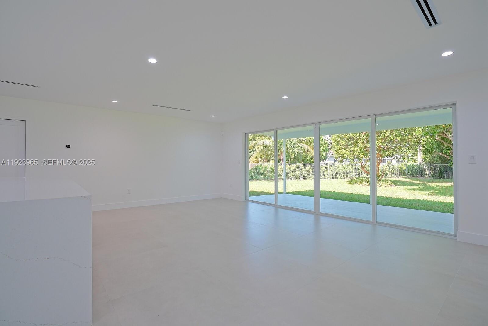 ORCHARD ESTATES - Residential Lease