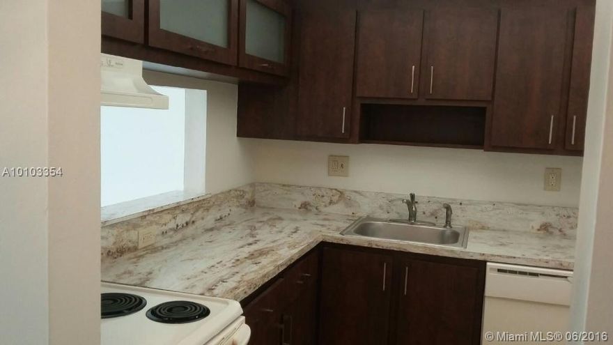 Fabulous 2 bedroom 2 bath condo.  Recently updated.  Brand new carpet in living room and bedrooms.  Newer Kitchen opens onto dining/living room area.  Fabulous complex next to university,shopping,major highways, and great restaurants.