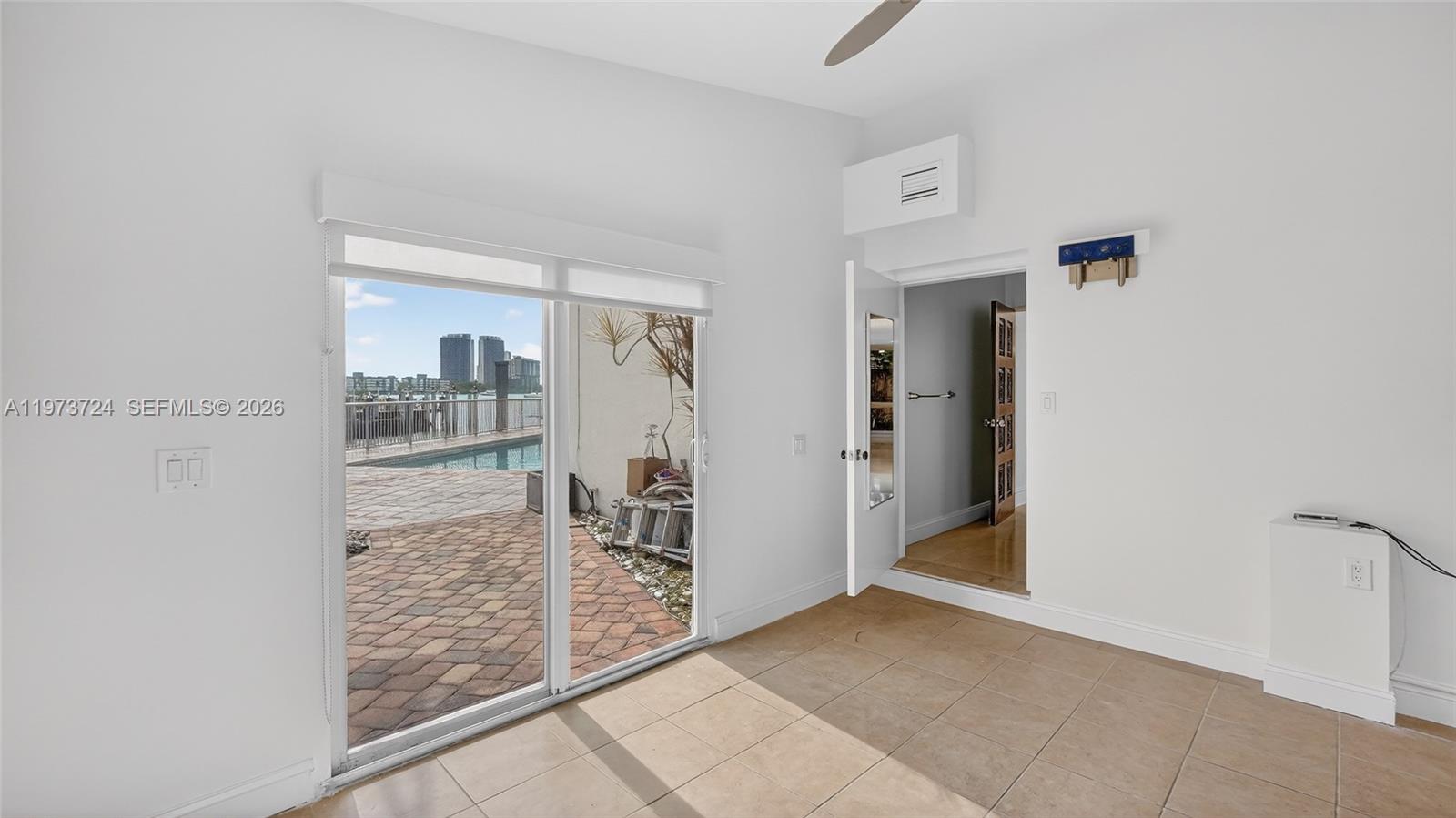 EASTERN SHORES 1ST ADDN - Residential