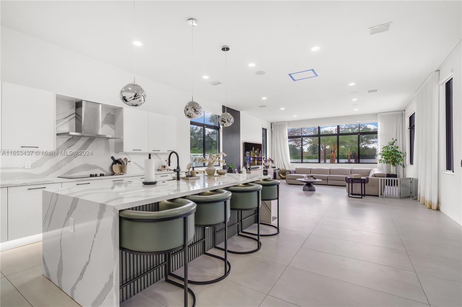 CIRCLE S ESTATES - Residential