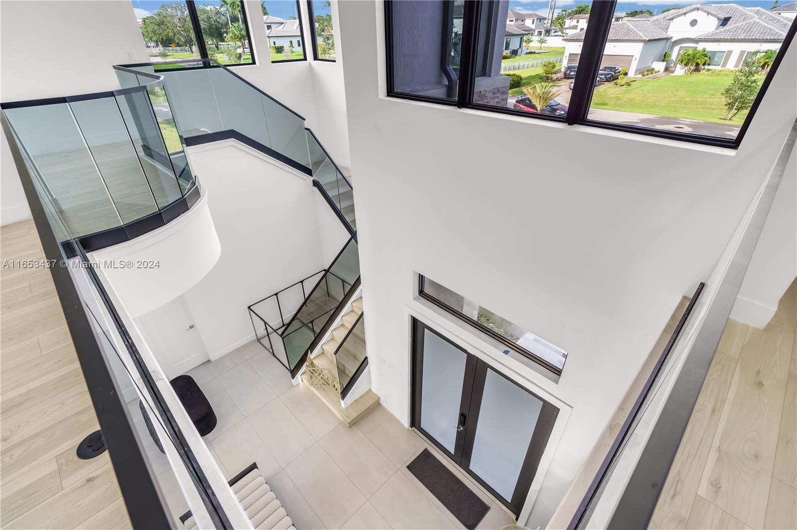 CIRCLE S ESTATES - Residential