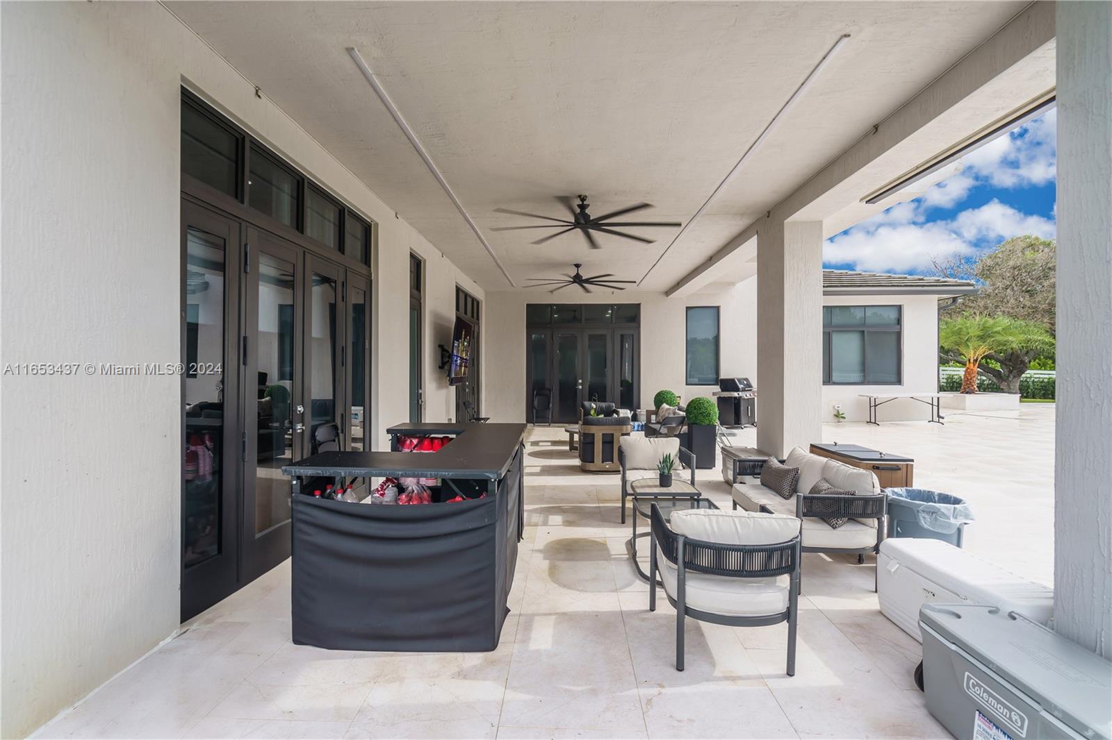 CIRCLE S ESTATES - Residential