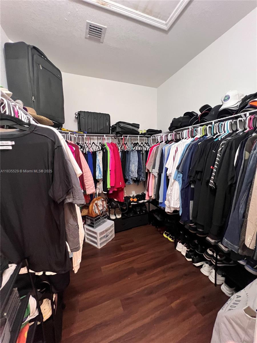 FONTAINEBLEAU WEST NORTH - Residential