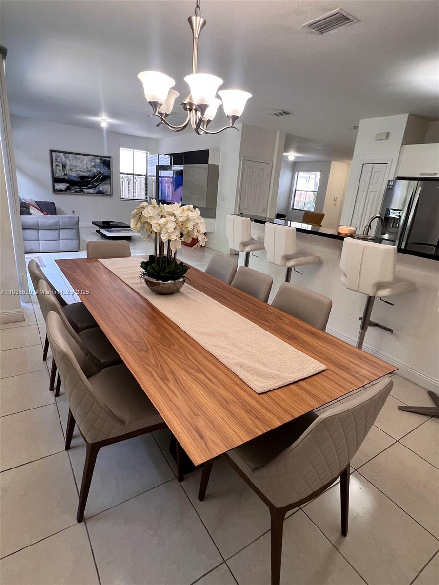 FONTAINEBLEAU WEST NORTH - Residential