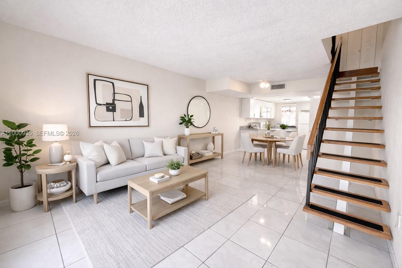 RESIDENCIAL COND - Residential Lease