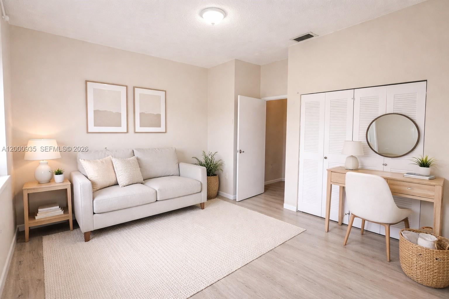 RESIDENCIAL COND - Residential Lease