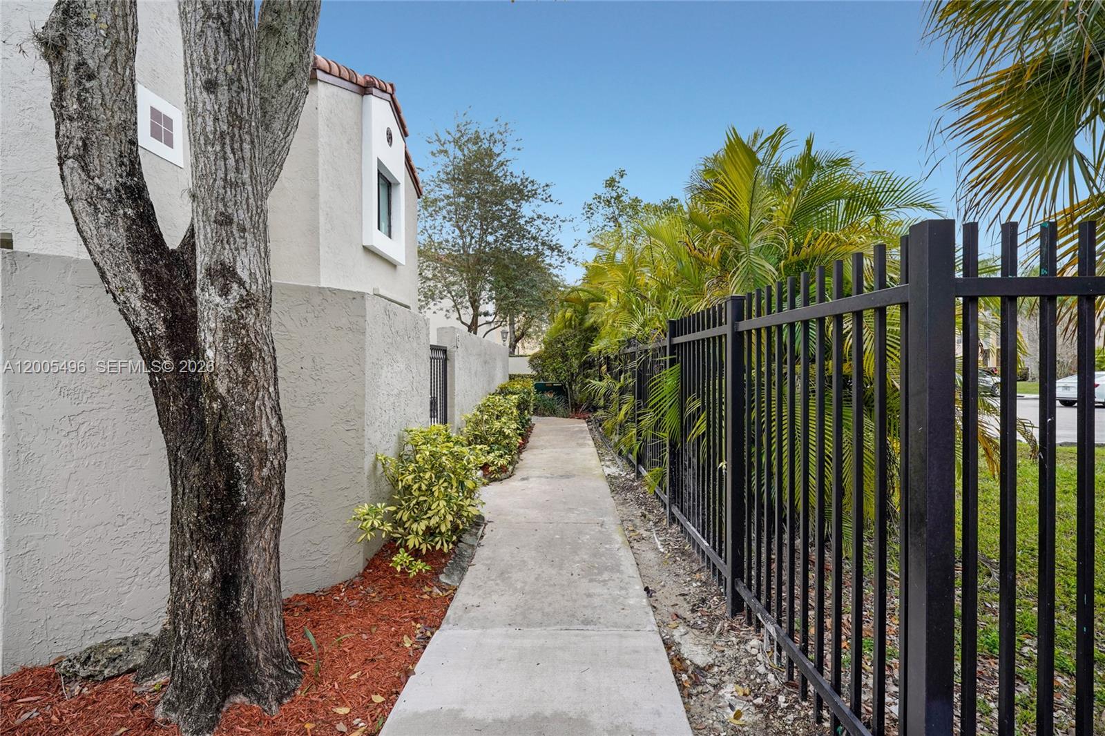 PALM POINT SEC 2 - Residential Lease