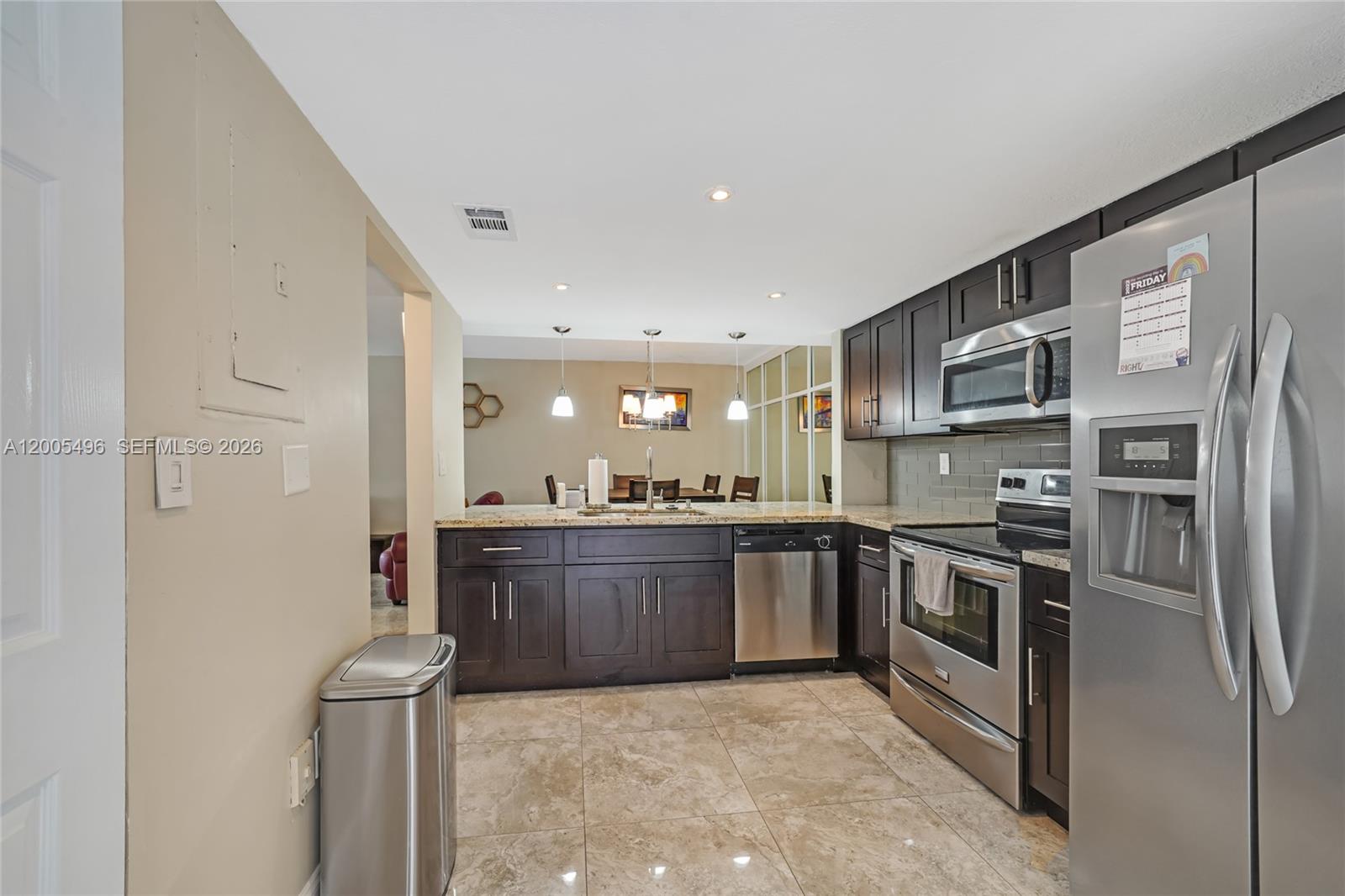 PALM POINT SEC 2 - Residential Lease