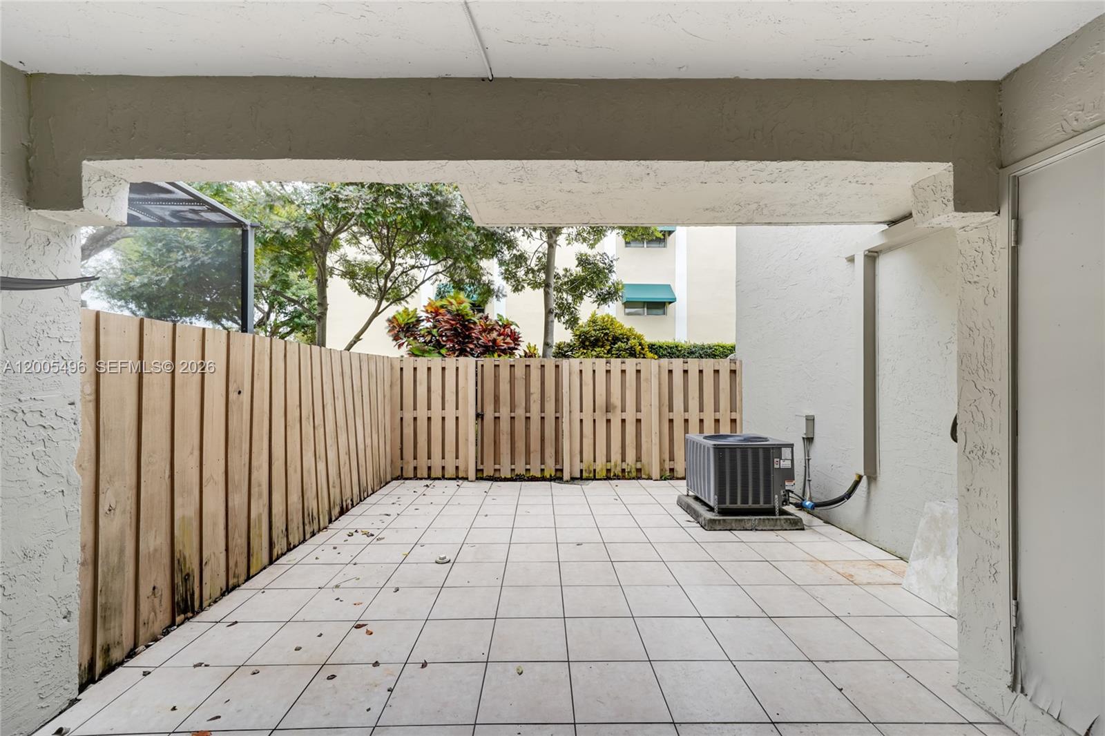 PALM POINT SEC 2 - Residential Lease