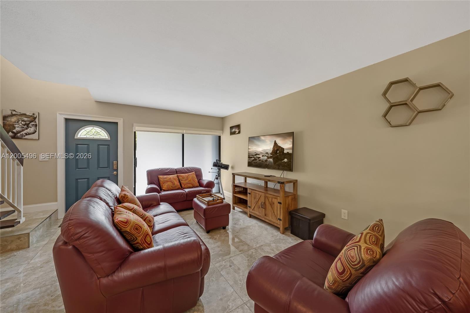 PALM POINT SEC 2 - Residential Lease