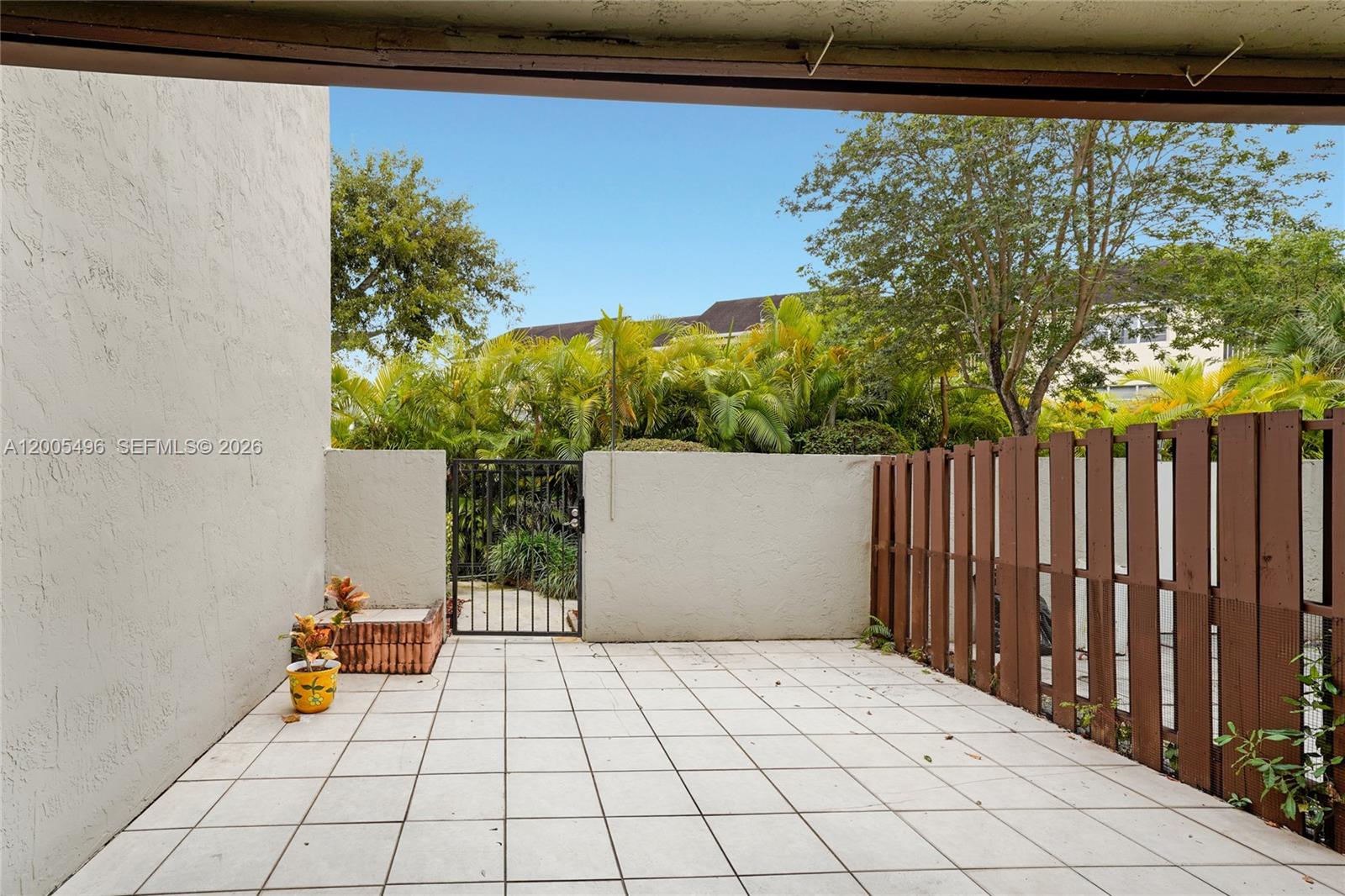 PALM POINT SEC 2 - Residential Lease