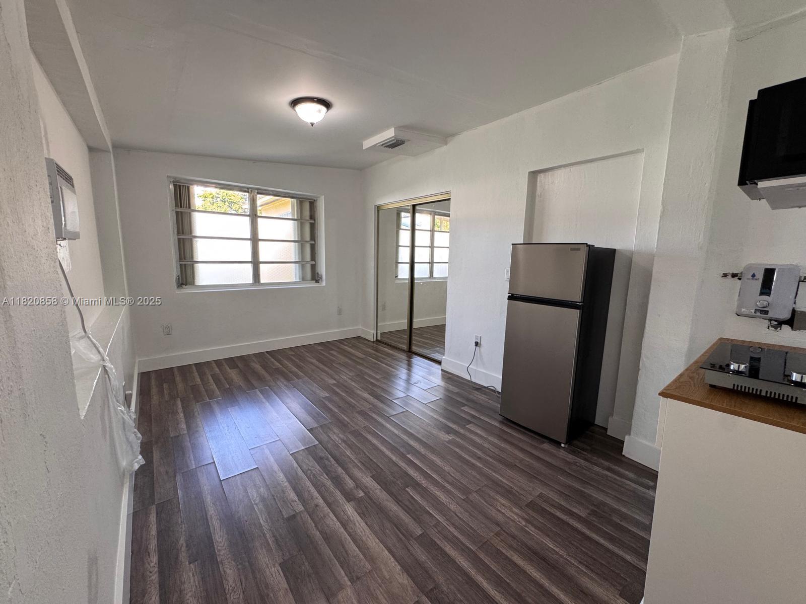 2331 NW Flagler Ter REAR