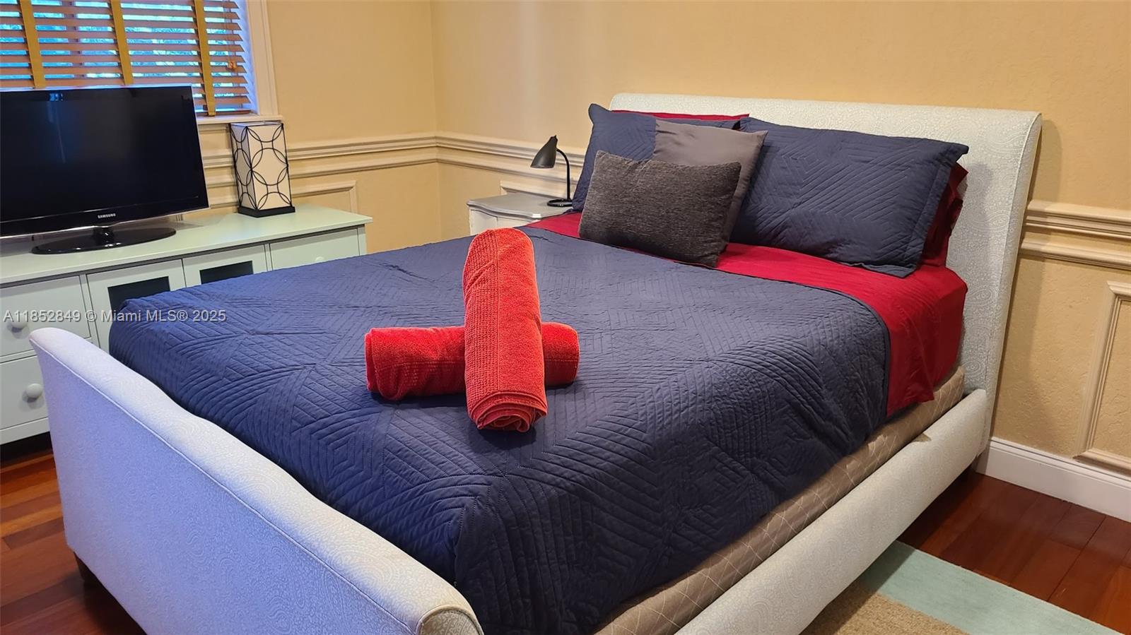 VENETIAN ISLES 3RD SEC - Residential Lease