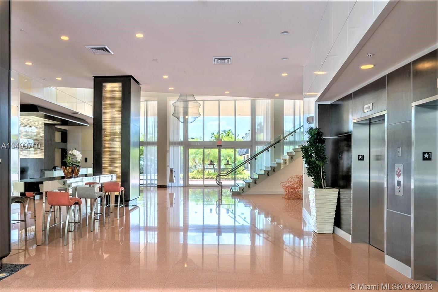 VENTURE AT AVENTURA WEST - Residential Lease