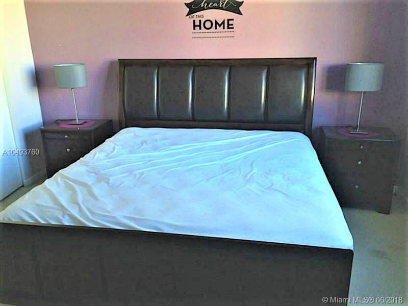 VENTURE AT AVENTURA WEST - Residential Lease