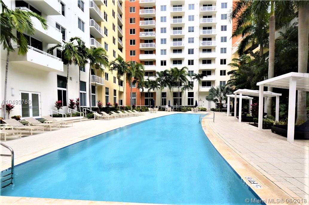 VENTURE AT AVENTURA WEST - Residential Lease