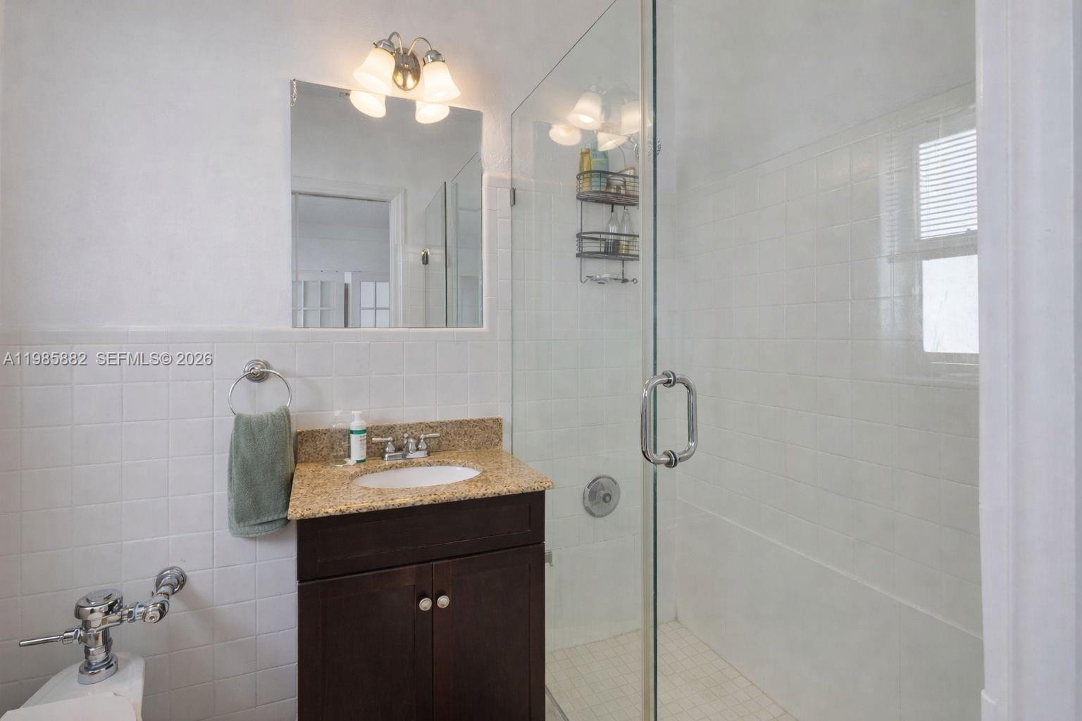 THE FRANCIS CONDO - Residential