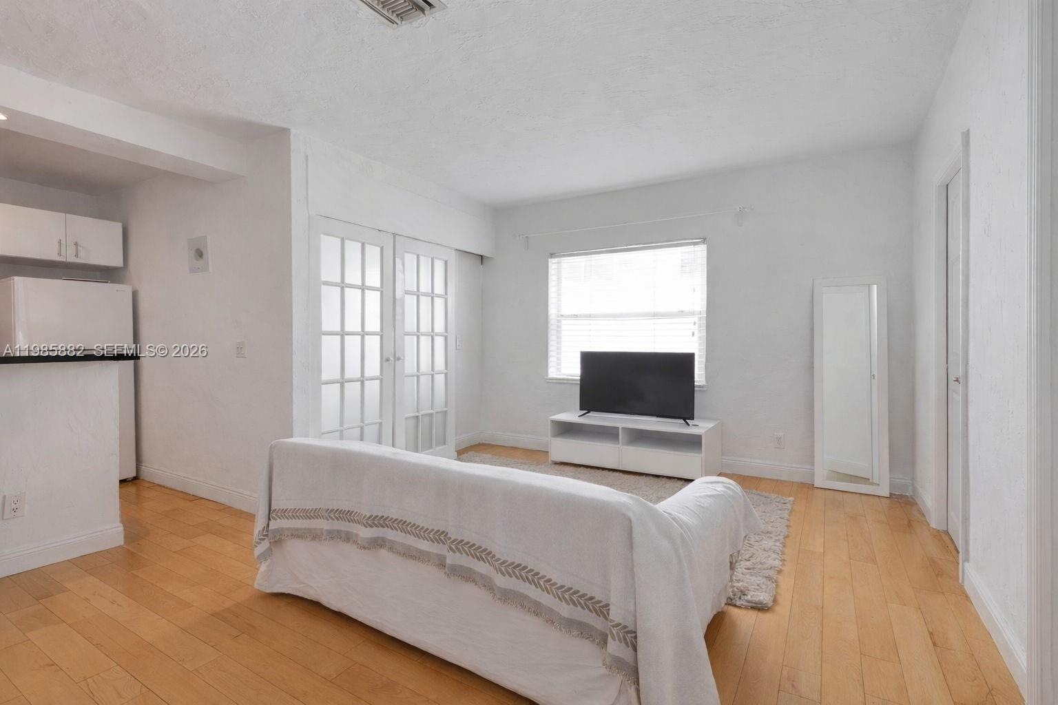 THE FRANCIS CONDO - Residential