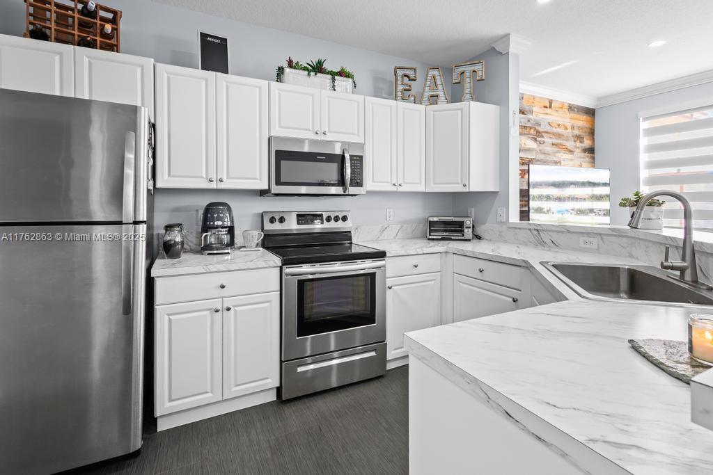 4404 SW 160th Ave 824