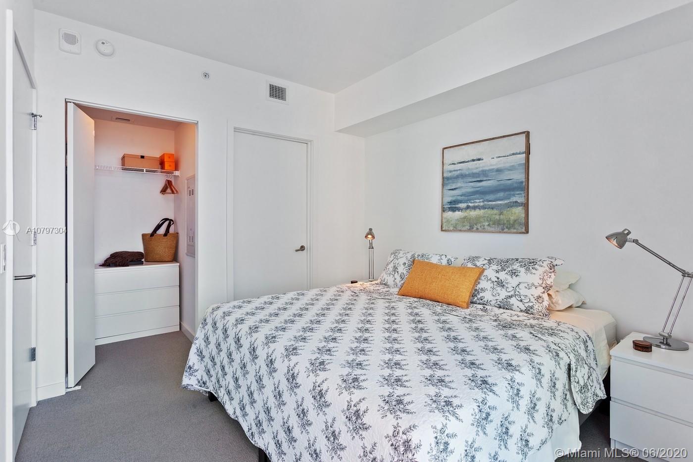 PARAISO BAYVIEWS CONDO - Residential