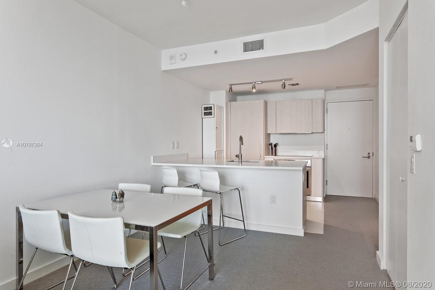 PARAISO BAYVIEWS CONDO - Residential