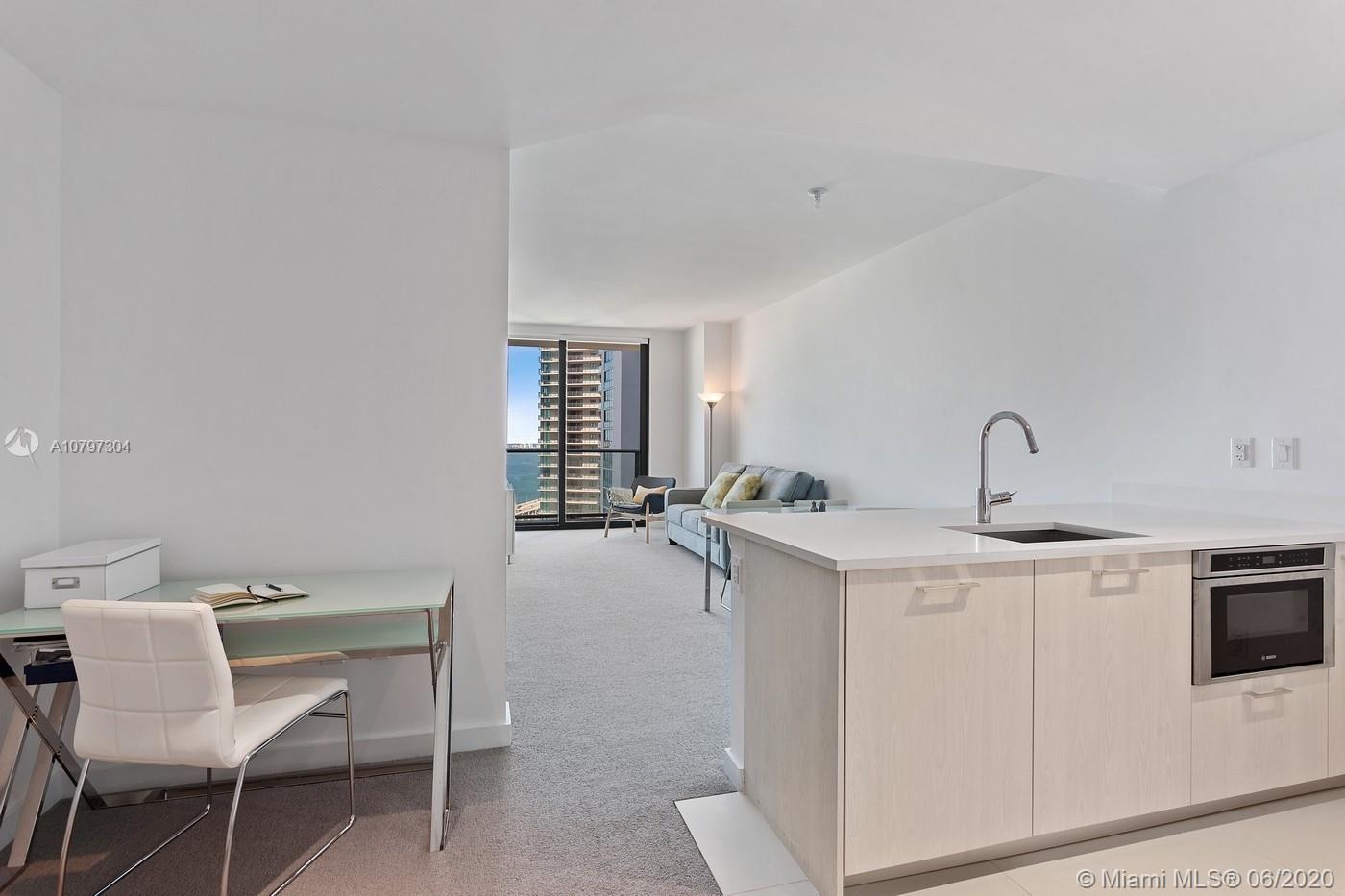 PARAISO BAYVIEWS CONDO - Residential