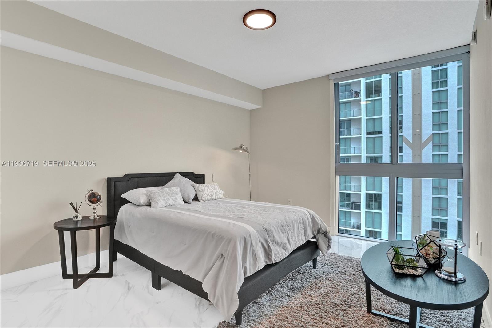 PARQUE TOWERS CONDO - Residential