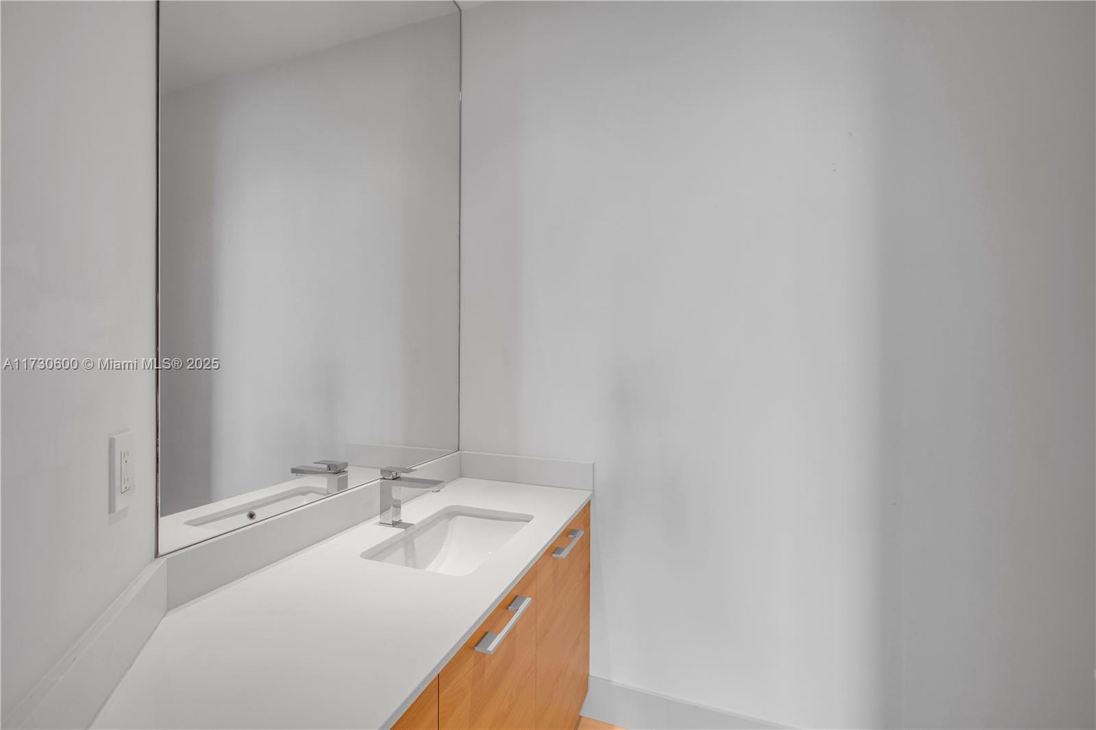 1300 S MIAMI AVENUE CONDO - Residential