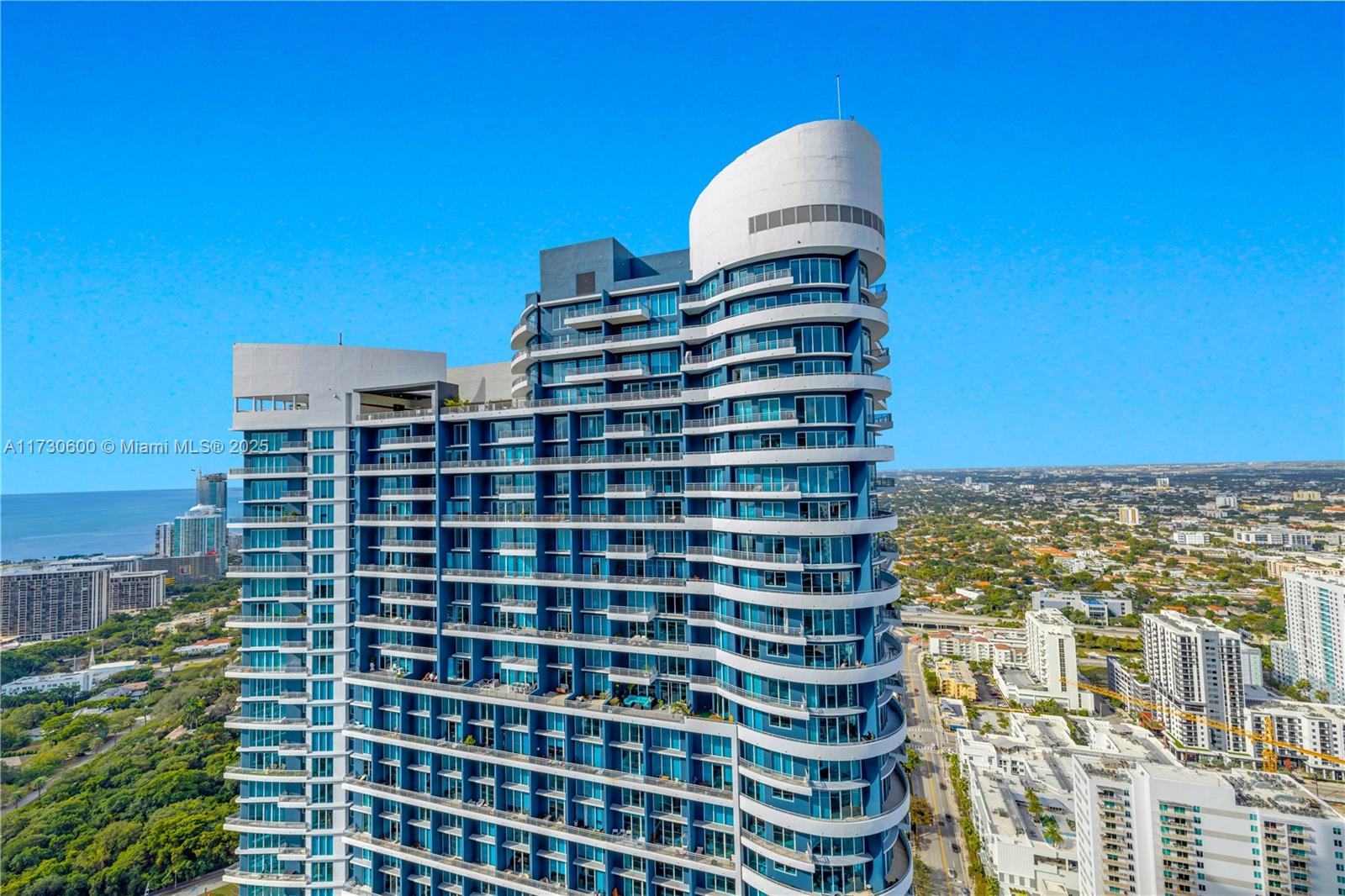 1300 S MIAMI AVENUE CONDO - Residential