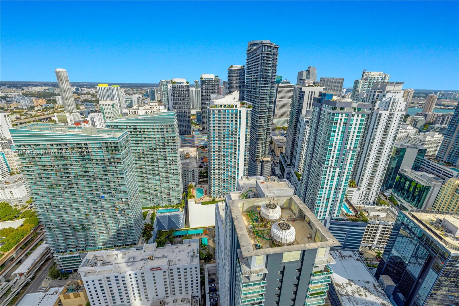 1300 S MIAMI AVENUE CONDO - Residential