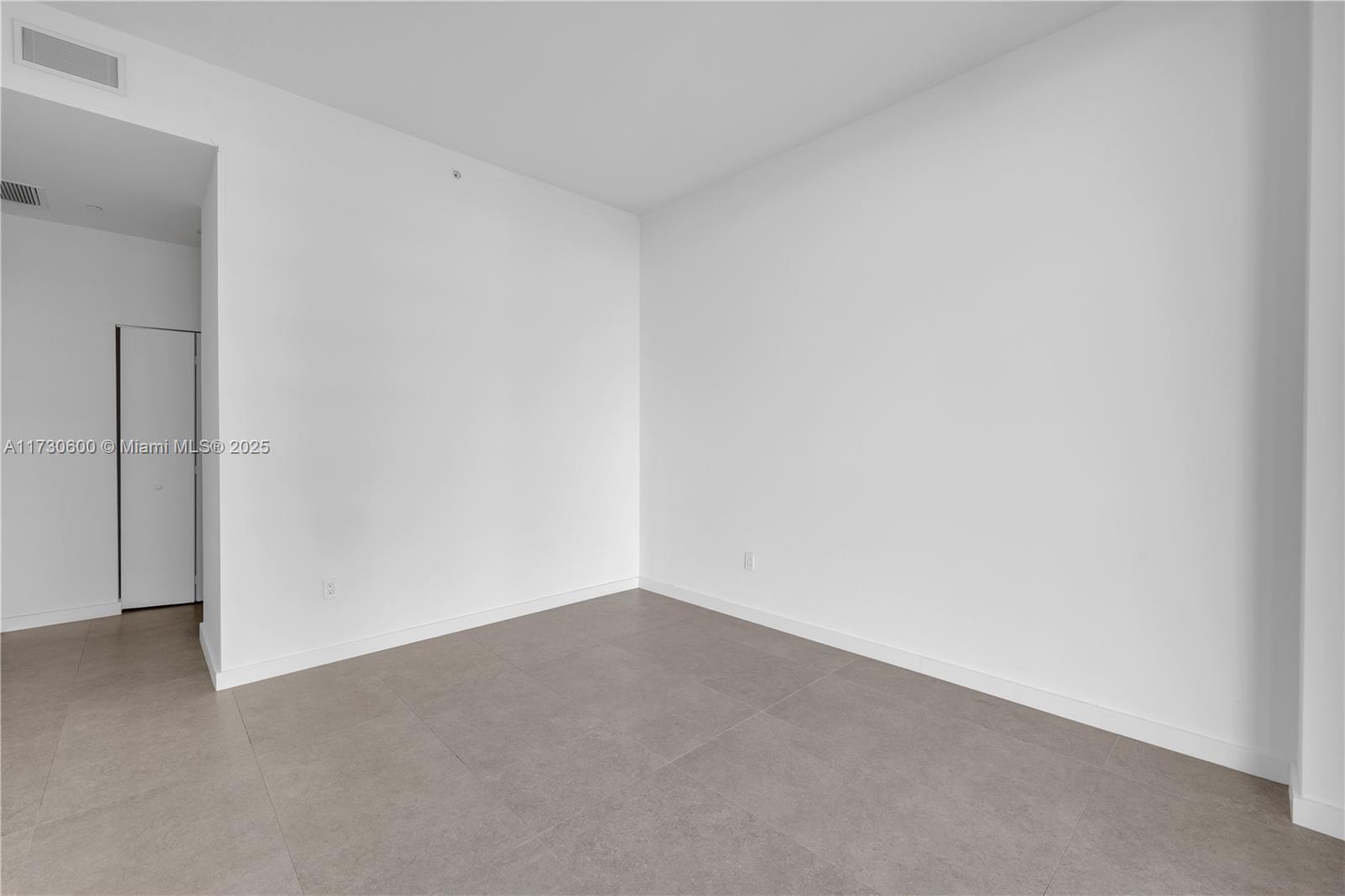 1300 S MIAMI AVENUE CONDO - Residential