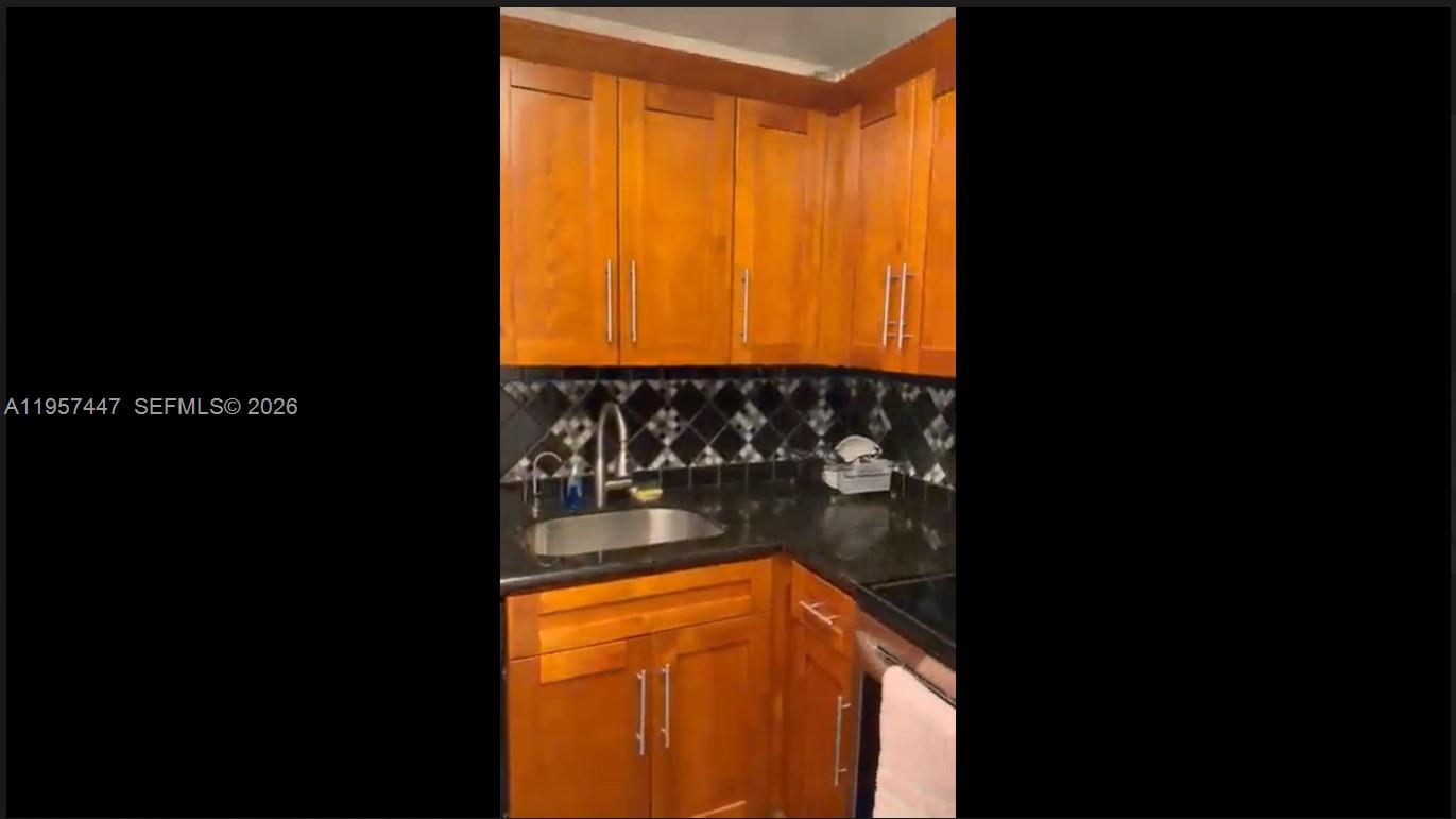 PLANTATION PLACE CONDO - Residential