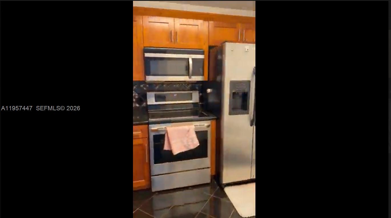 PLANTATION PLACE CONDO - Residential