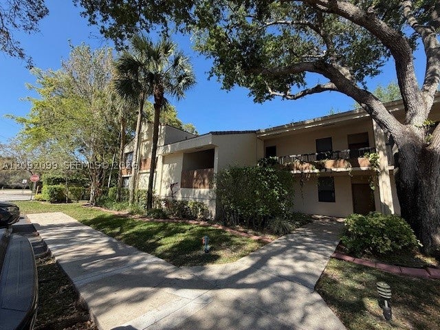 40 NW 76th Ave 103-1