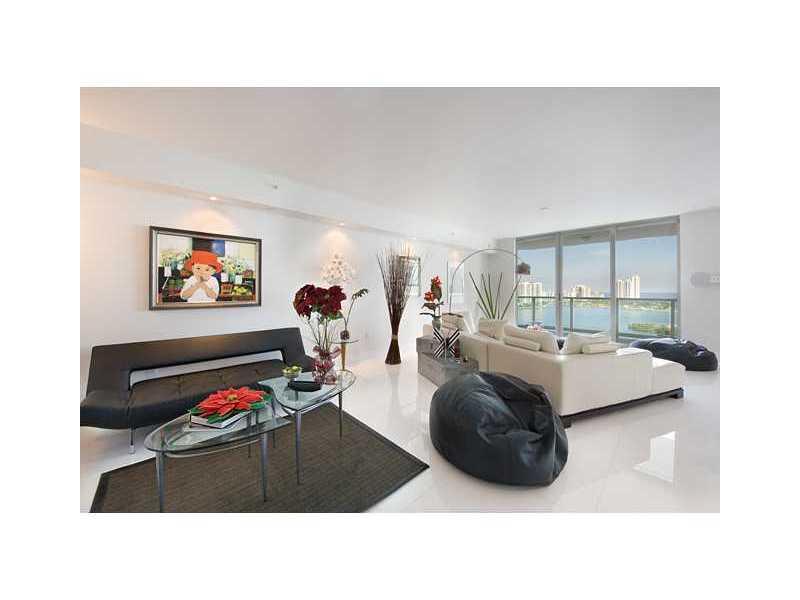 THE PENINSULA II CONDO - Residential Lease