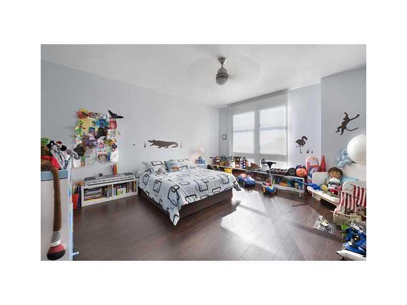 THE PENINSULA II CONDO - Residential Lease