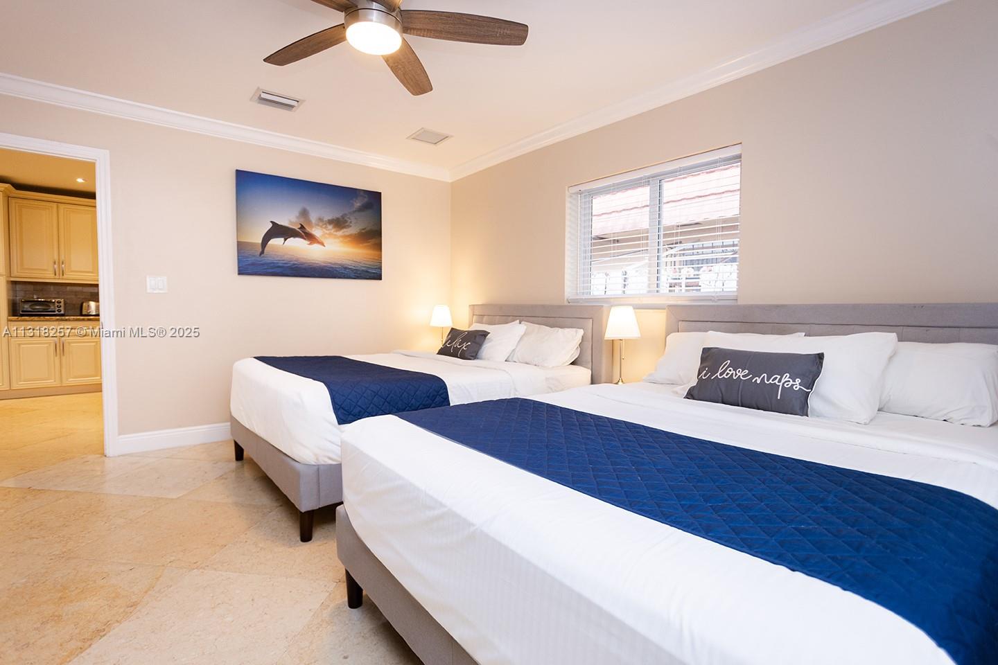 HOLLYWOOD LAKES SECTION - Residential Lease