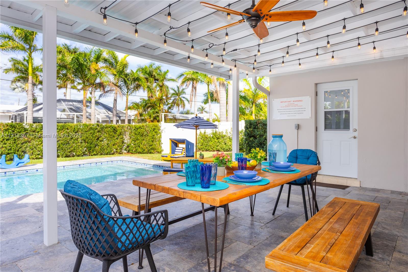 HOLLYWOOD LAKES SECTION - Residential Lease