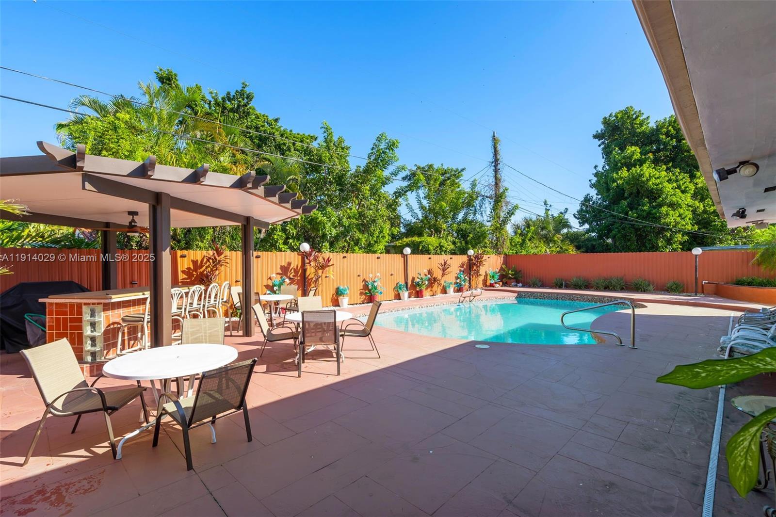 DURHAM ESTATES - Residential