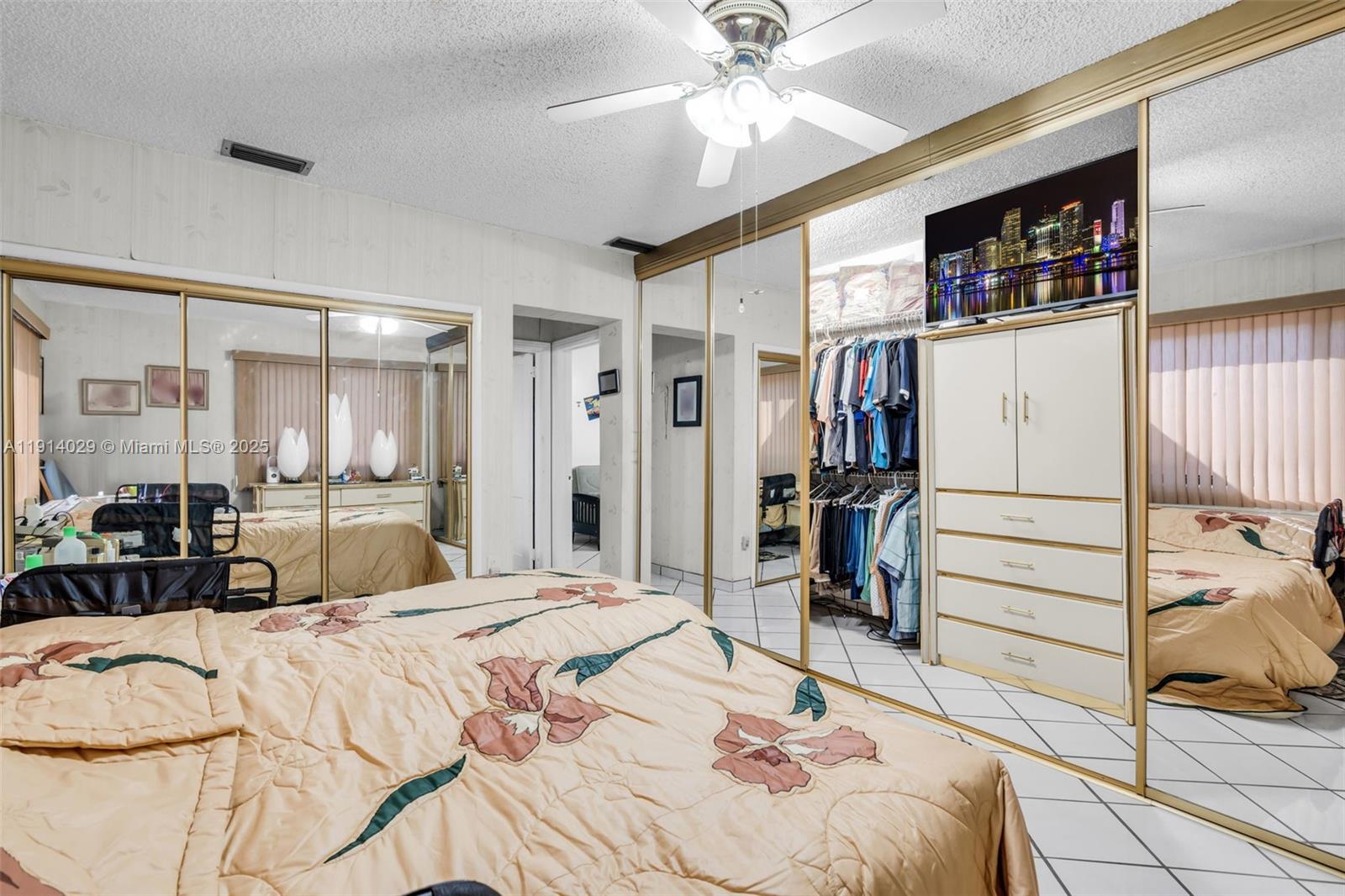 DURHAM ESTATES - Residential