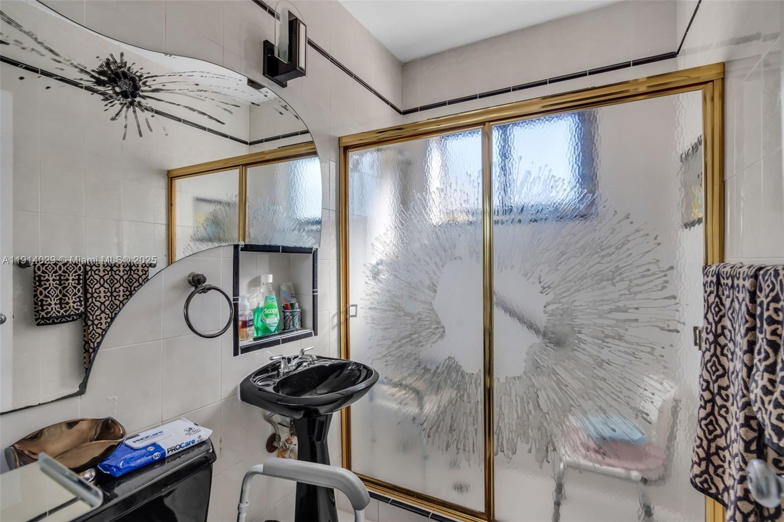 DURHAM ESTATES - Residential